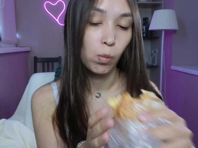 dlllvi live cam on BongaCams