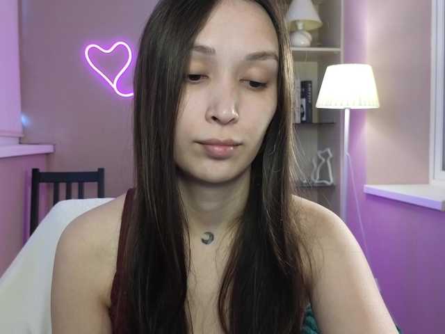 dlllvi live cam on BongaCams