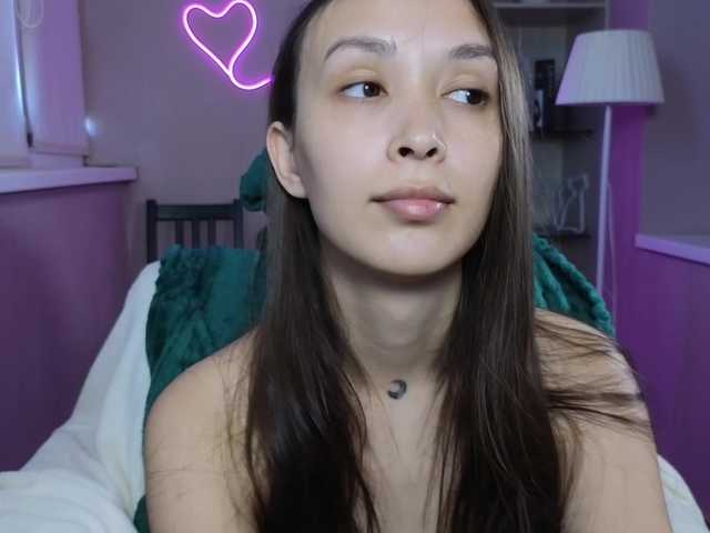 dlllvi live cam on BongaCams