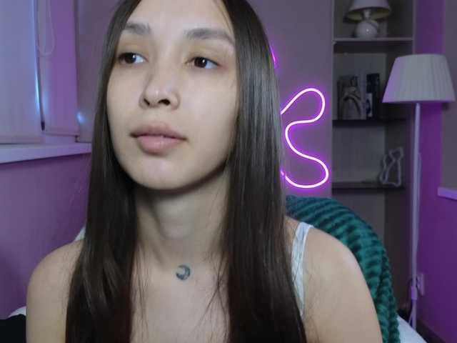 dlllvi live cam on BongaCams