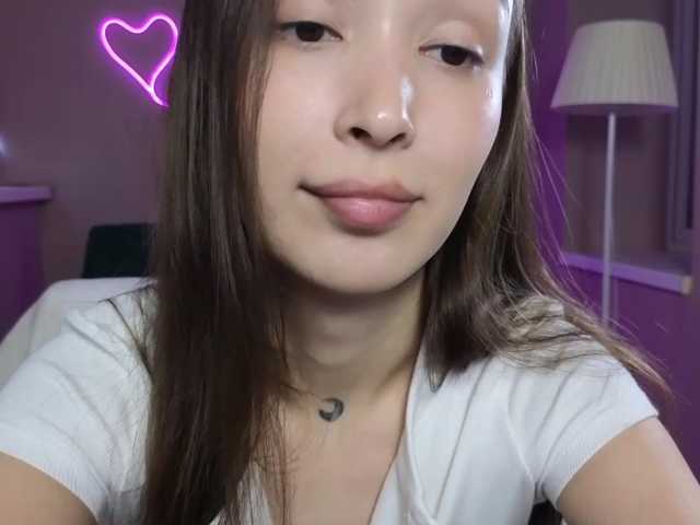 dlllvi live cam on BongaCams