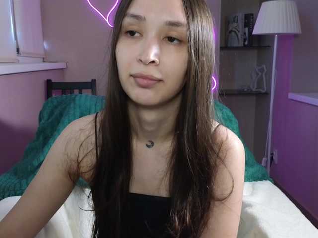 dlllvi live cam on BongaCams