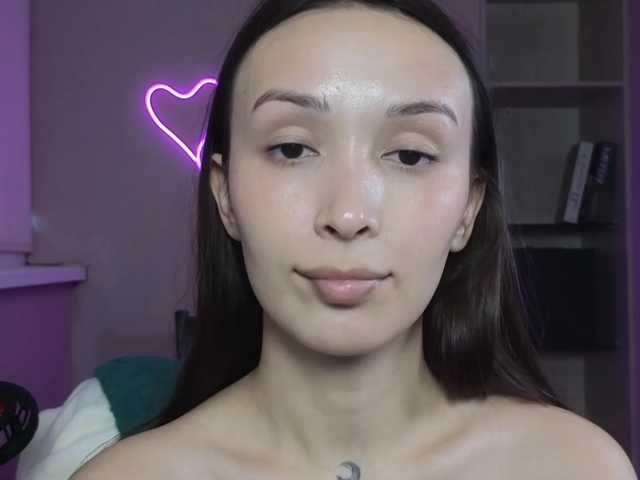 dlllvi live cam on BongaCams