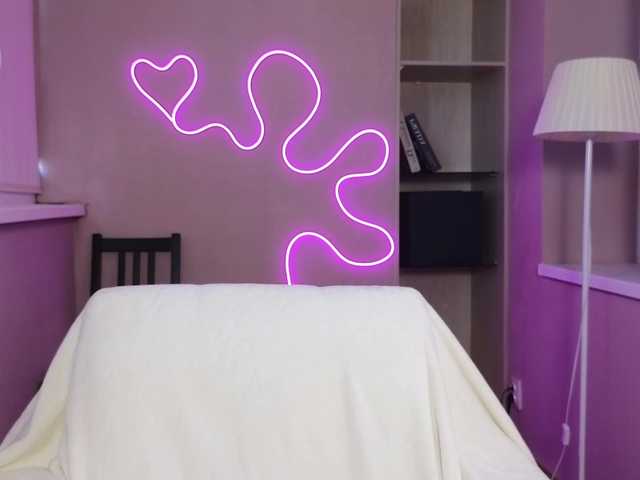 dlllvi live cam on BongaCams