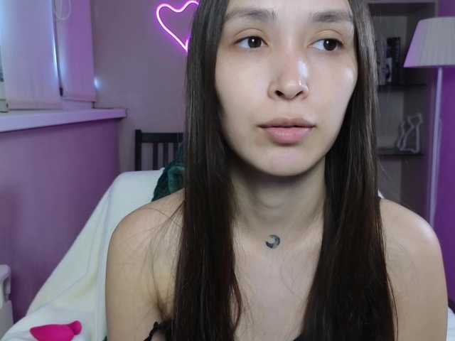 dlllvi live cam on BongaCams