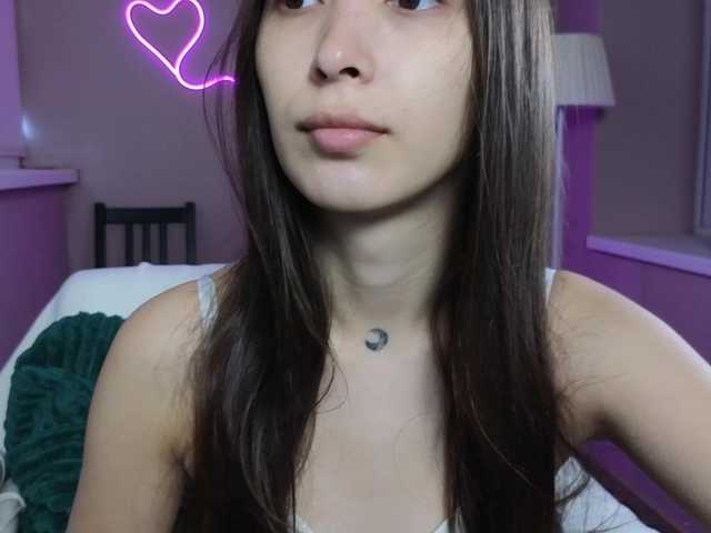 dlllvi live cam on BongaCams