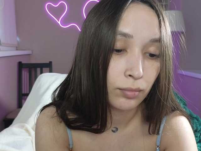 dlllvi live cam on BongaCams