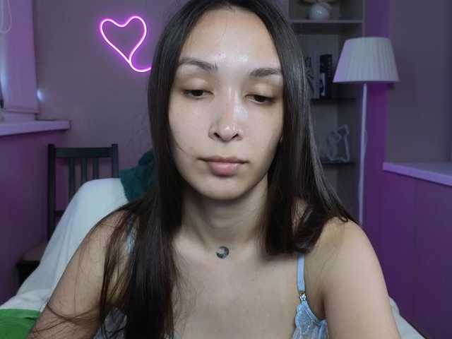 dlllvi live cam on BongaCams