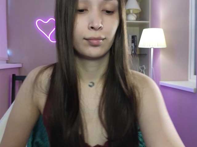 dlllvi live cam on BongaCams