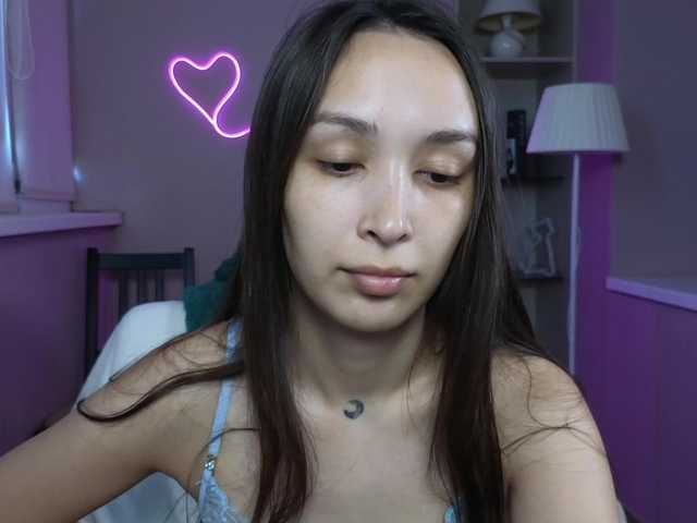 dlllvi live cam on BongaCams