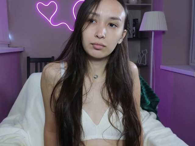 dlllvi live cam on BongaCams