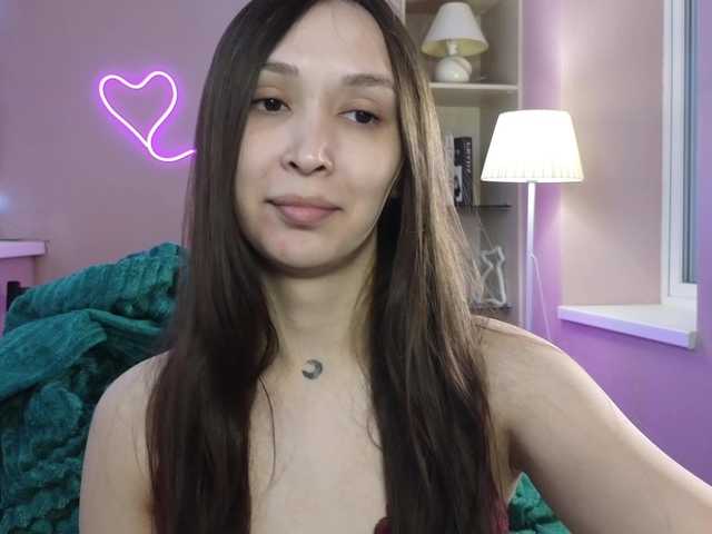 dlllvi live cam on BongaCams