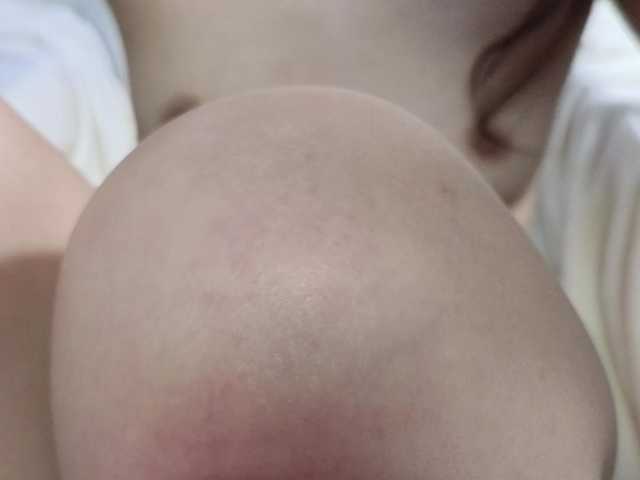 dlllvi live cam on BongaCams