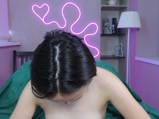 dlllvi live cam on BongaCams