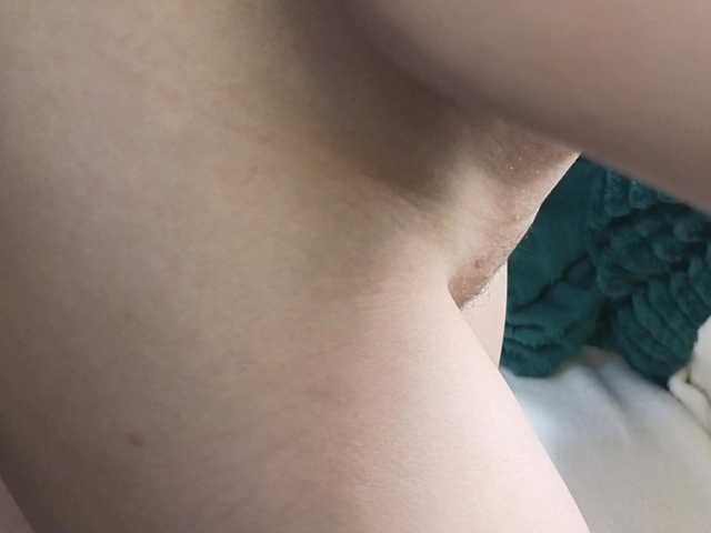 dlllvi live cam on BongaCams