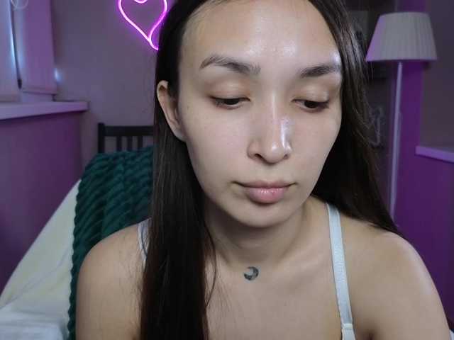 dlllvi live cam on BongaCams