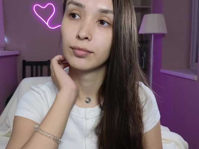 dlllvi live cam on BongaCams