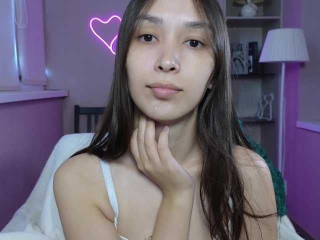 dlllvi live cam on BongaCams