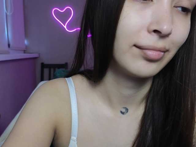 dlllvi live cam on BongaCams