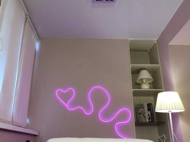 dlllvi live cam on BongaCams