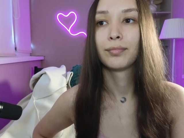 dlllvi live cam on BongaCams