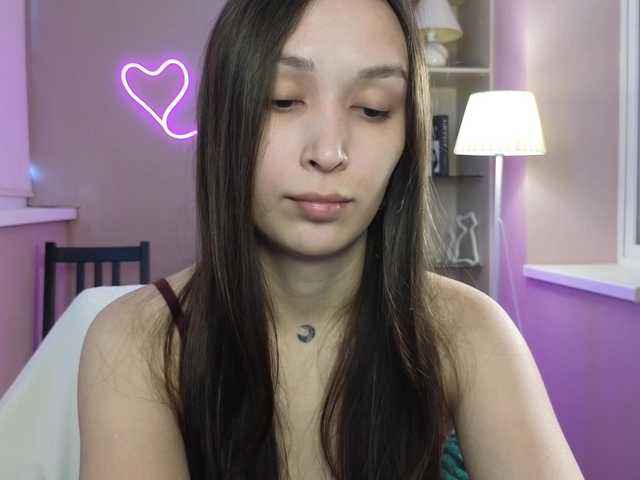 dlllvi live cam on BongaCams