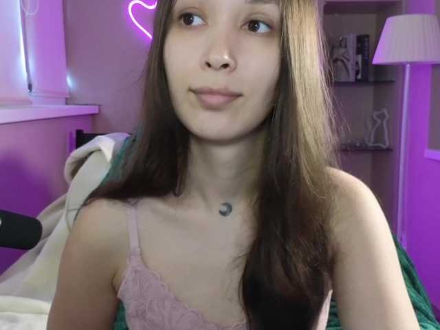 dlllvi live cam on BongaCams