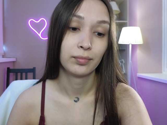 dlllvi live cam on BongaCams