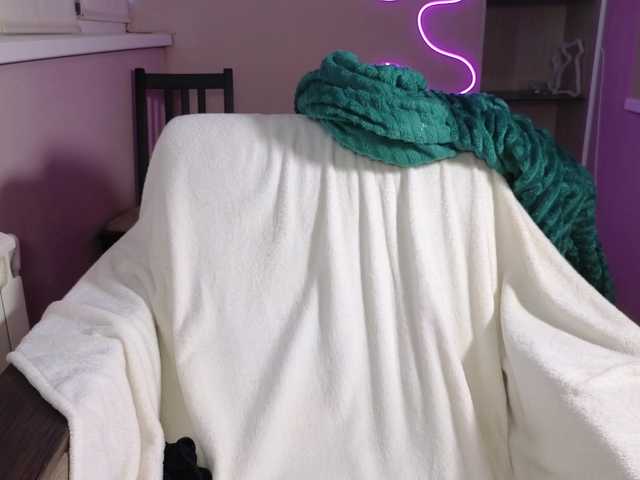 dlllvi live cam on BongaCams