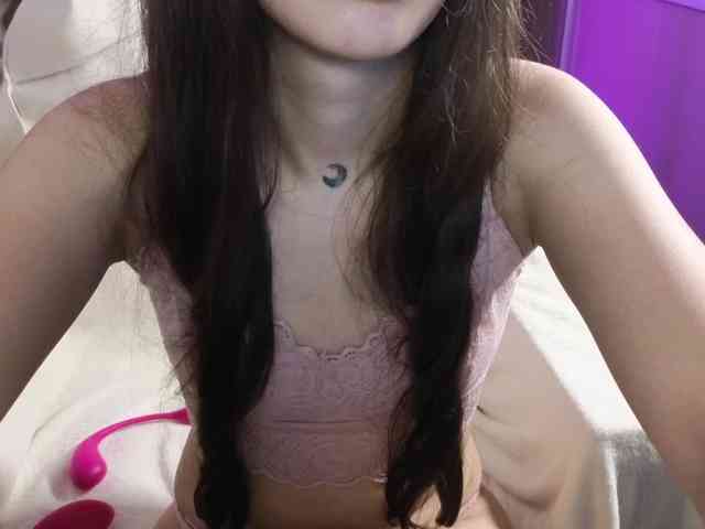 dlllvi Sex Cam Show