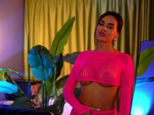 ArabianRose — live female cam