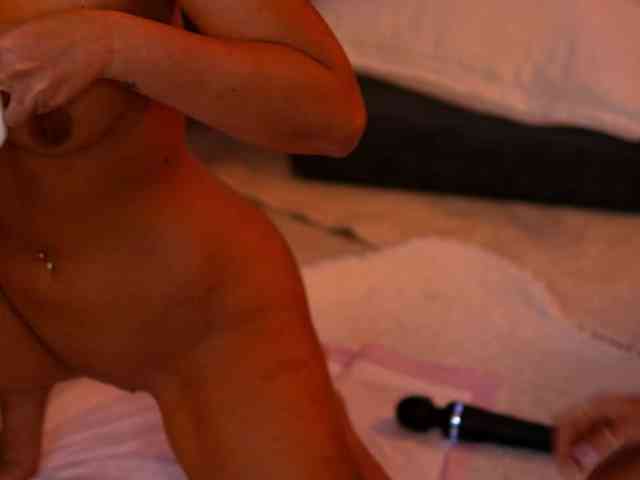 sexcam online ArabianRose