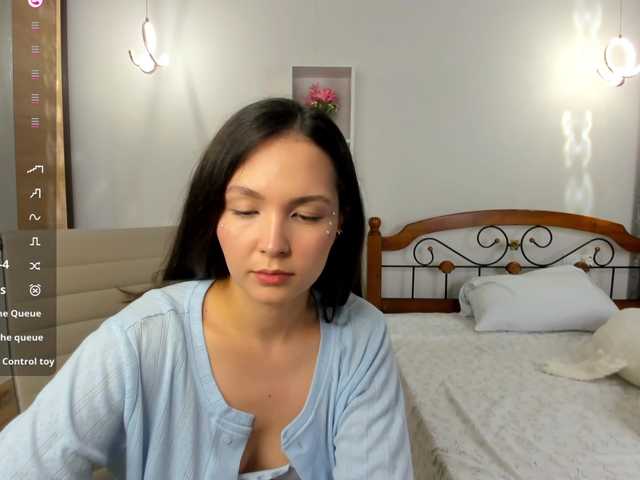 elina-syui's BongaCams show and profile