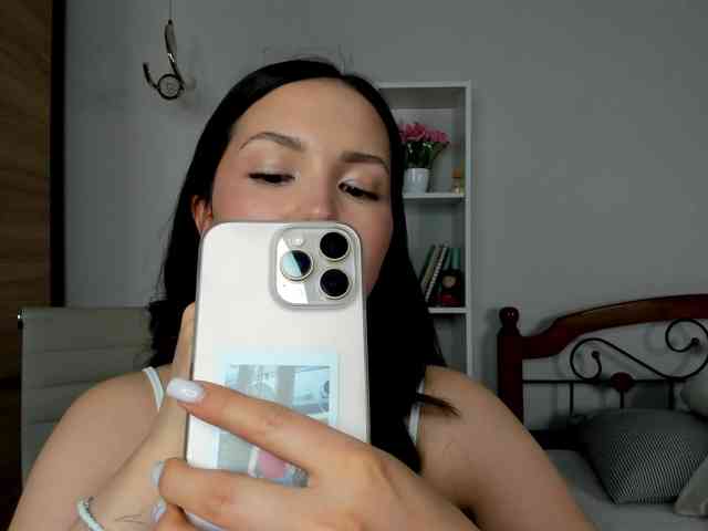 elina-syui webcam