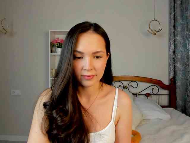 elina-syui webcam
