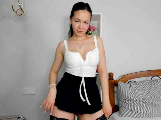 elina-syui webcam