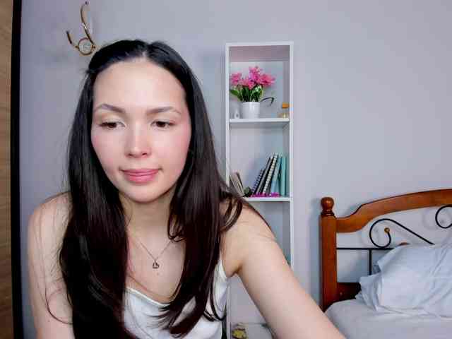 elina-syui webcam