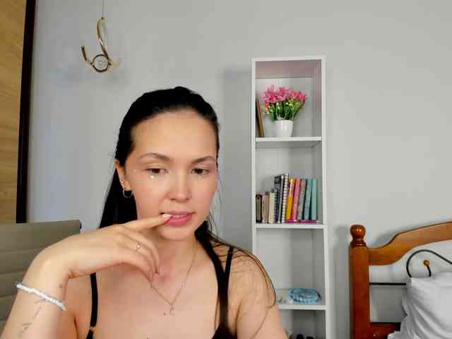 elina-syui webcam