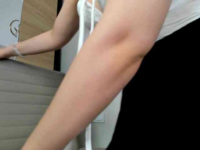 elina-syui webcam