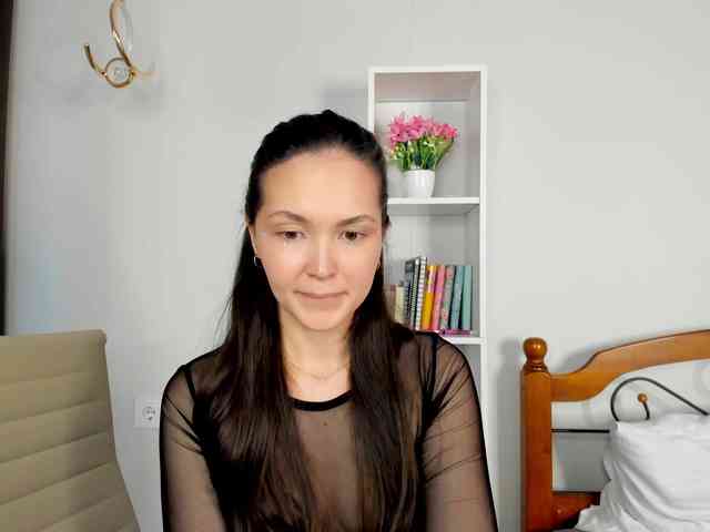 elina-syui webcam