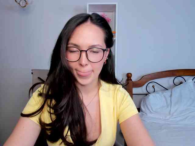 elina-syui webcam