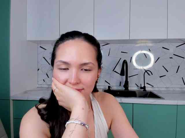 elina-syui webcam