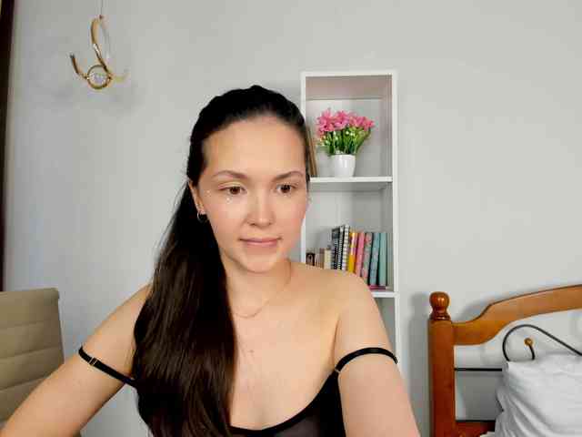 elina-syui webcam