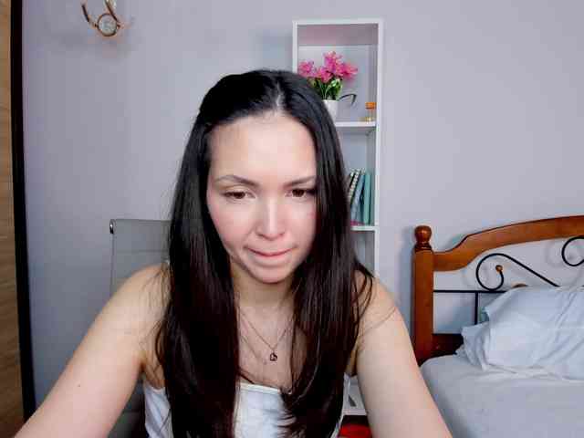 elina-syui webcam