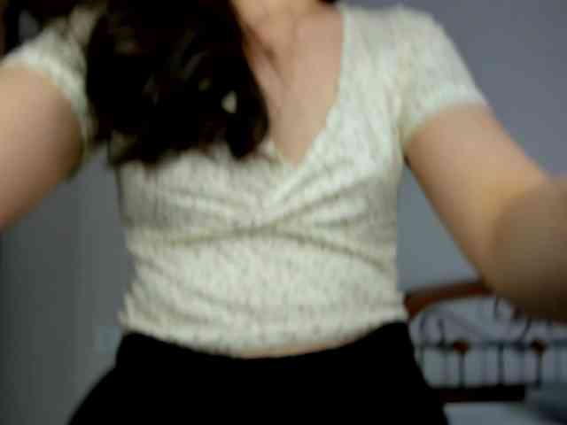 elina-syui webcam
