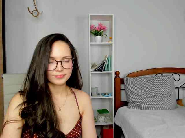 elina-syui