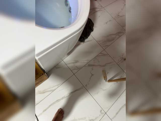 OlyaCharme