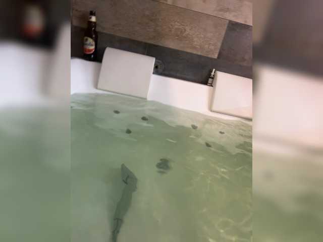 OlyaCharme live cam on BongaCams