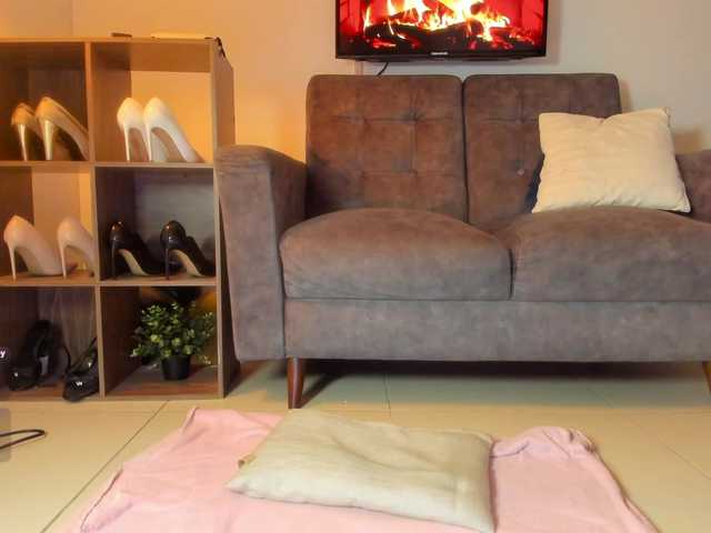 jelena live cam preview