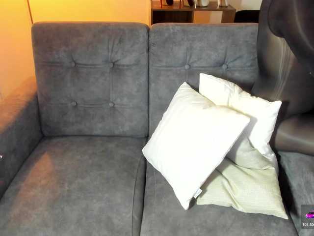 JelenaNoura live cam on BongaCams